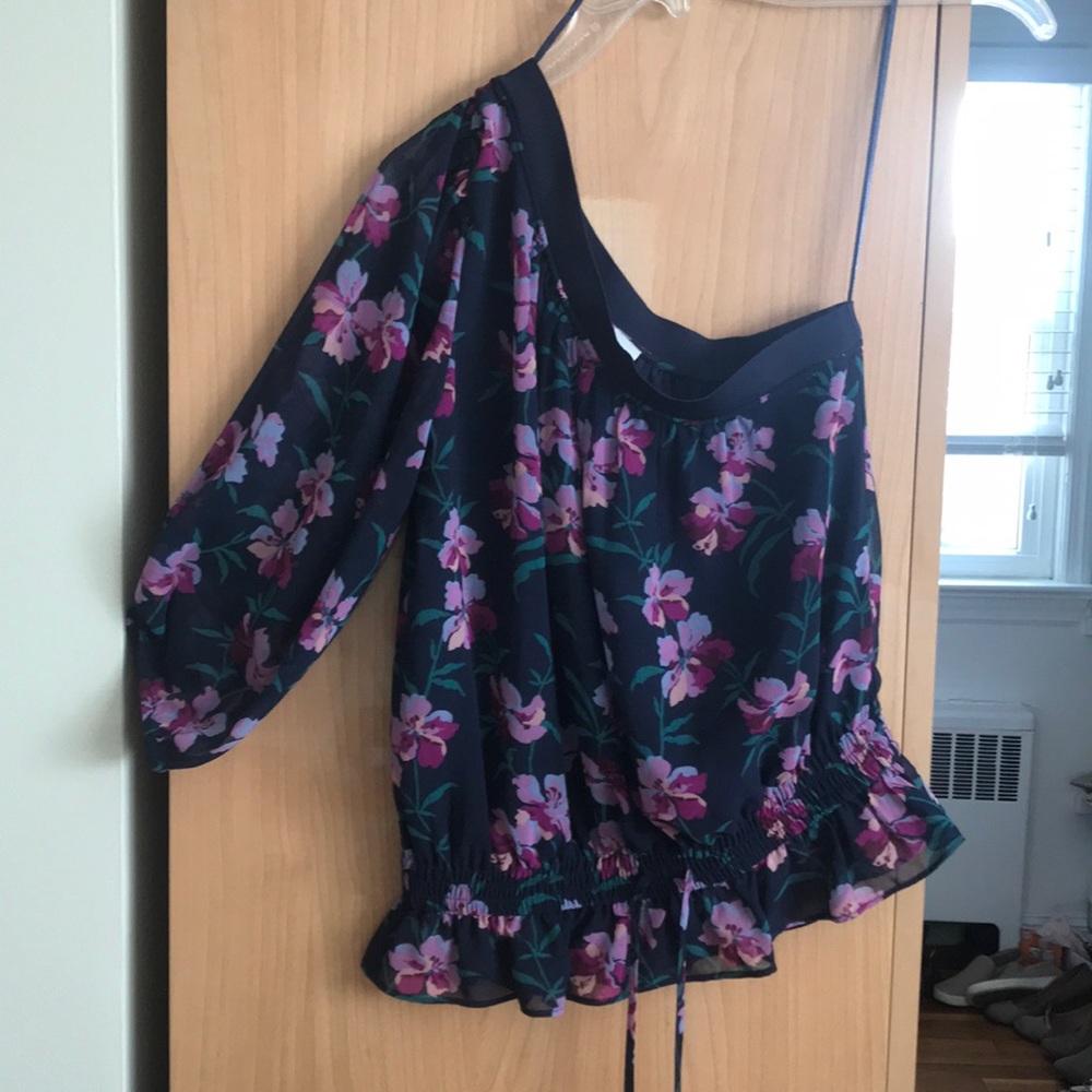 Highline one shoulder top